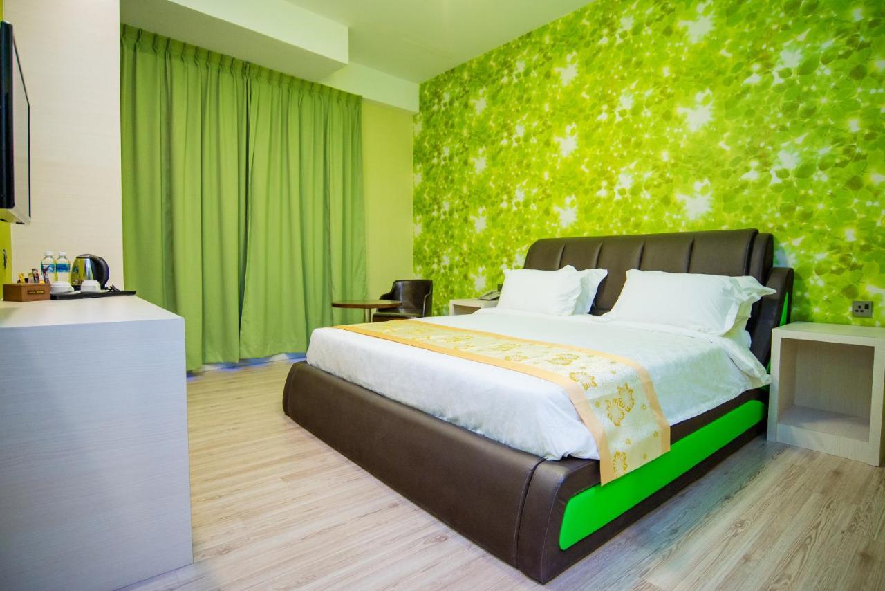 Hotel Tebrau Ct Johor Bahru Exteriör bild