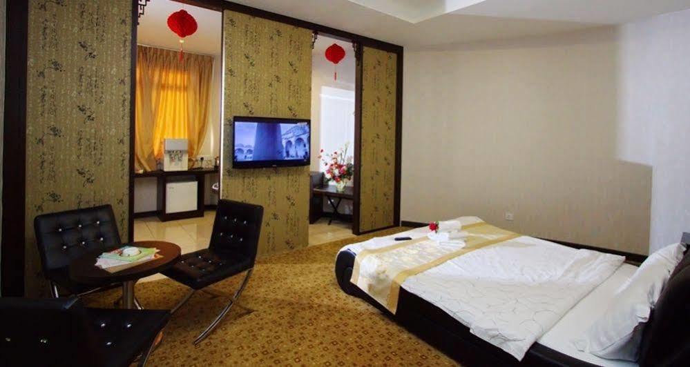 Hotel Tebrau Ct Johor Bahru Exteriör bild